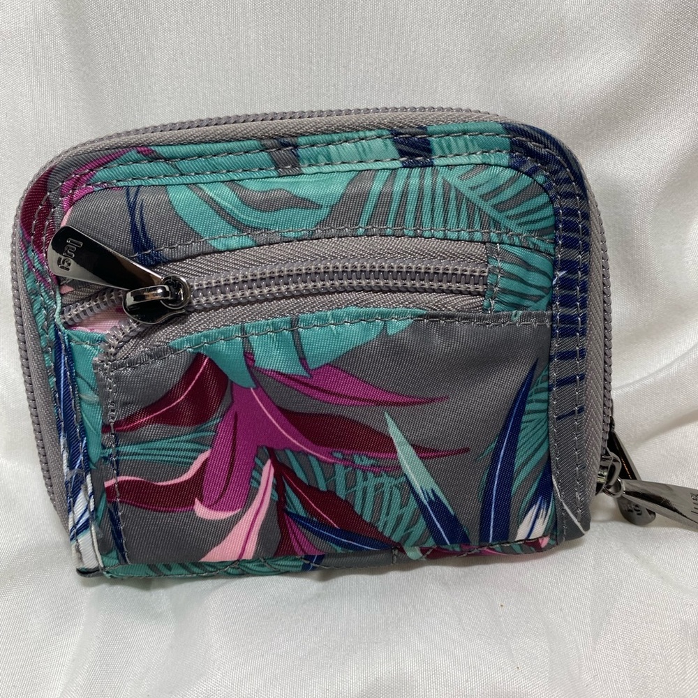Lug 🌸🌿botanical multi splits wallet